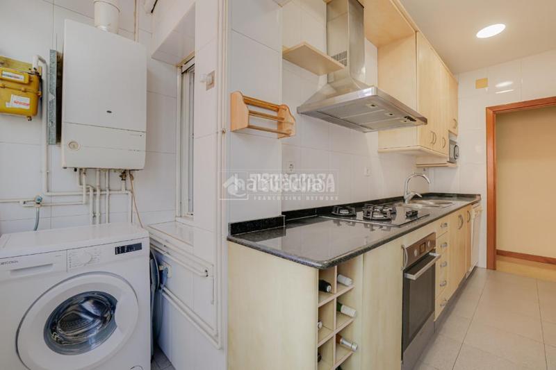 Foto 4f3965ed-60cb-4e5c-bafe-0b6d9cdf1b0e. Piso  en venta en lhospitalet de llobregat en Hospitalet de Llobregat (L´)