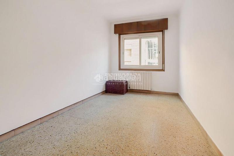 Foto c2c1b38b-9b69-4527-a595-81350166591c. Piso  en venta en lhospitalet de llobregat en Hospitalet de Llobregat (L´)