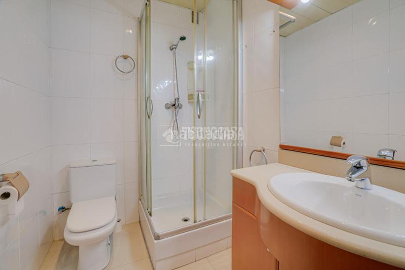 Foto f69a4225-00ab-4d45-a6fb-2830e57536f0. Piso  en venta en lhospitalet de llobregat en Hospitalet de Llobregat (L´)