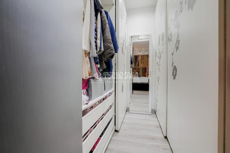 Foto b793945c-6975-4300-861c-ae539db1e4fb. Piso  en venta en lhospitalet de llobregat en Hospitalet de Llobregat (L´)