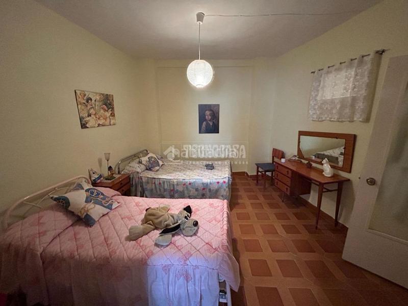 Foto 2d567020-52f4-4457-9bec-cd01958f3aa2. Casa pareada casa en venta en Baeza
