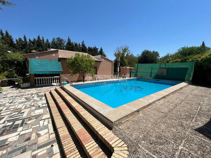 Foto fecced2c-cec7-418f-912d-54d29e4d722d. Masía casa rural en venta en Baeza