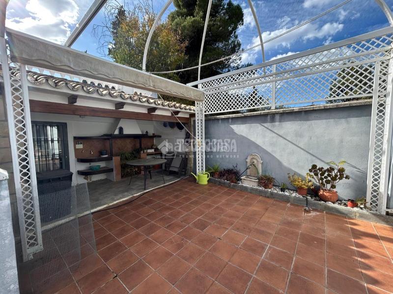 Foto b9cfb23b-d7c2-49fc-96e1-6eb769233cd2. Casa  en venta en Baeza
