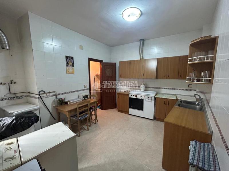 Foto 23ad51b6-9595-4d9d-805b-3b57c69295ab. Pis a Centro Lucena