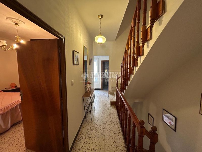 Foto 3a3a106c-a79c-4129-801c-eda8740cfe5e. Casa aparellada a Baeza