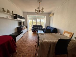 Etagenwohnung in Baeza. Piso en venta en baeza