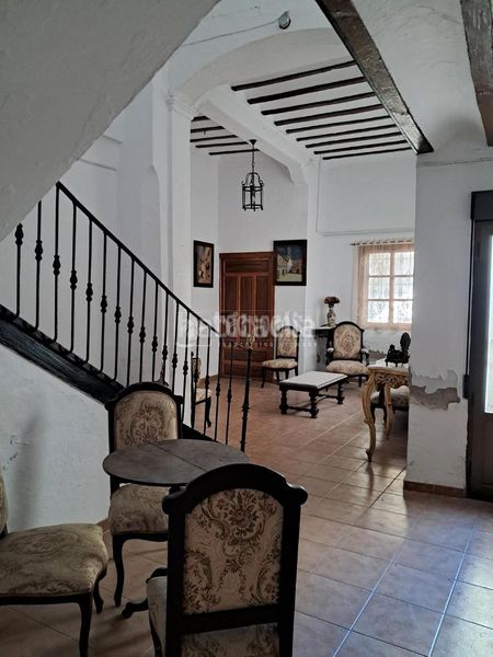 Foto 9ca27370-9fa0-4852-a662-0fd8e256c4b0. Casa  en venta en Baeza