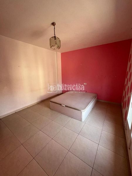 Foto 1bcc7e1c-f7ce-447b-99a5-cf89163c240e. Casa aparellada a Baeza