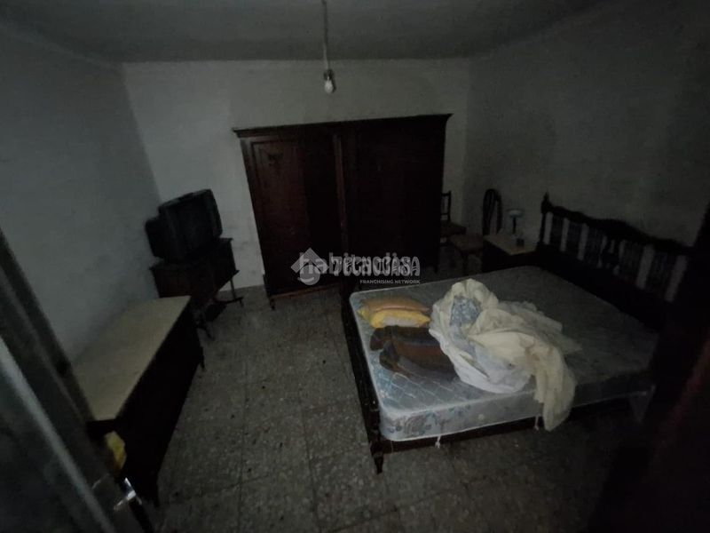 Foto c7c577e5-2983-4497-9d9d-25c59790706c. Casa a Baeza