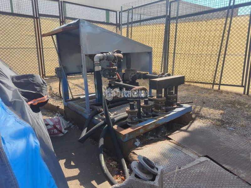 Foto c2c5b025-6a25-47d7-aec8-c832e9690250. Solar industrial a Baeza