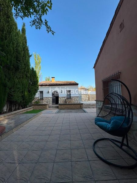 Foto 24d9d8c4-0bc2-491a-a450-05497369ec75. Casa  en venta en Baeza
