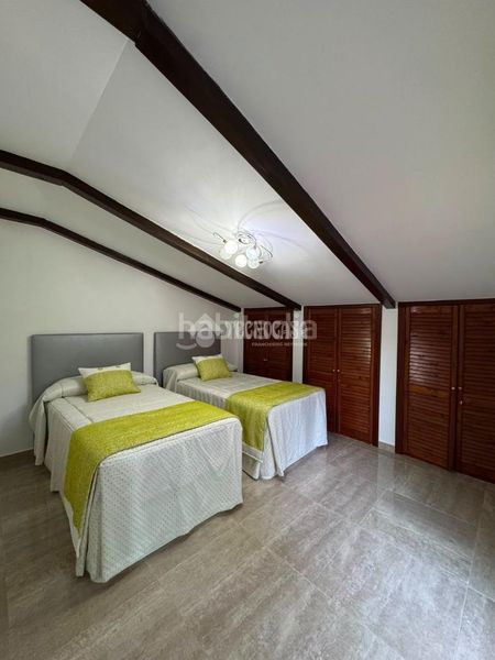 Foto 6ddfca96-faf5-4bf5-b245-d043cc785bb5. Casa  en venta en Baeza