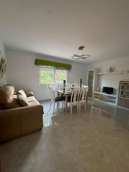 Foto c19b9259-24fd-45ff-a73a-daa958958502. Casa  en venta en Baeza
