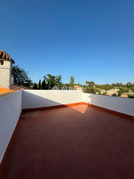 Foto d96ede87-3a2c-454e-ae99-90af965913a2. Casa  en venta en Baeza