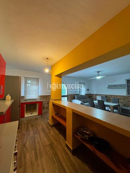 Foto ea6ca36f-948c-4d6a-b3c5-a5e4fbfd8f17. Casa  en venta en Baeza
