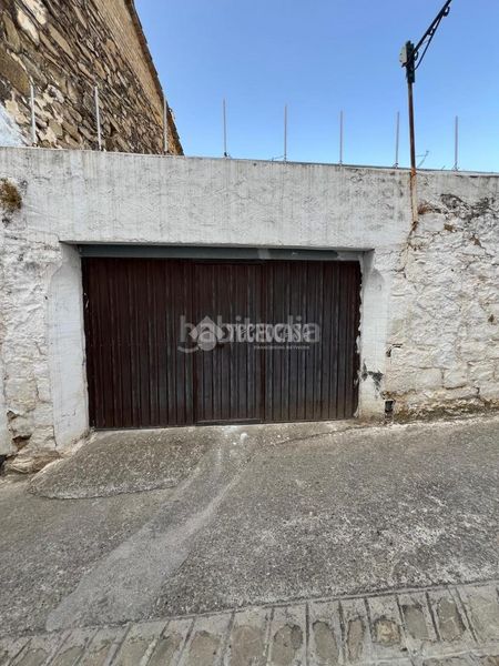 Foto f0f9e3bd-201c-4543-984d-325f495a6391. Terreny residencial a Baeza