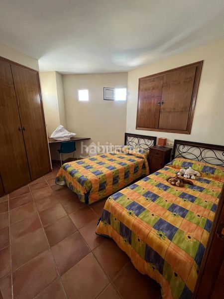 Foto 041128f9-5f63-4927-9037-cfe9b67307da. Piso  en venta en Baeza