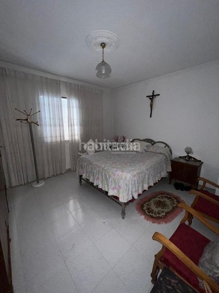 Foto 117628bb-c2c4-412a-85ef-d071a9986197. Casa aparellada a Ibros