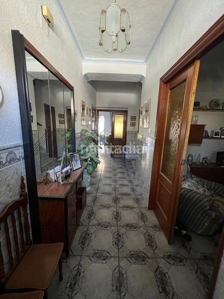 Foto 2a358538-a768-4a2a-b899-c70f177ee195. Casa aparellada a Ibros