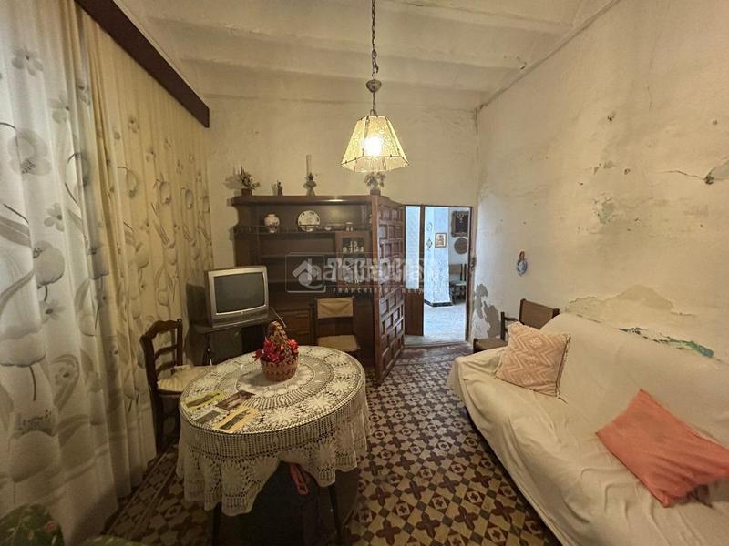 Foto 19bd378a-56aa-4bfa-9155-a7120235fa91. Casa pareada casa en venta en Baeza