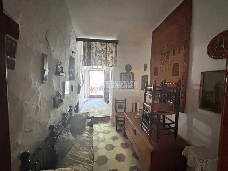 Foto 2c251937-3f65-4eb6-aacc-da25a7b1e2b8. Casa pareada casa en venta en Baeza