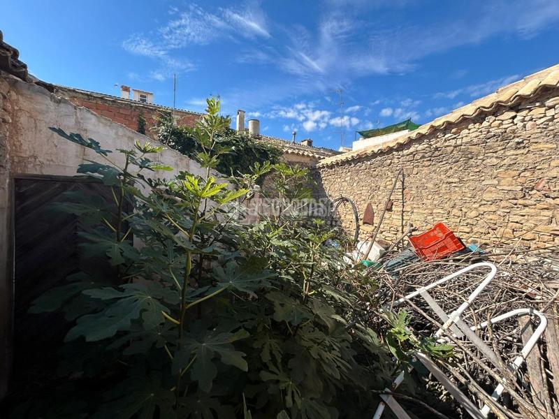 Foto 5b0bae75-c3d6-4ef5-8d73-023187ad92ec. Casa pareada casa en venta en Baeza