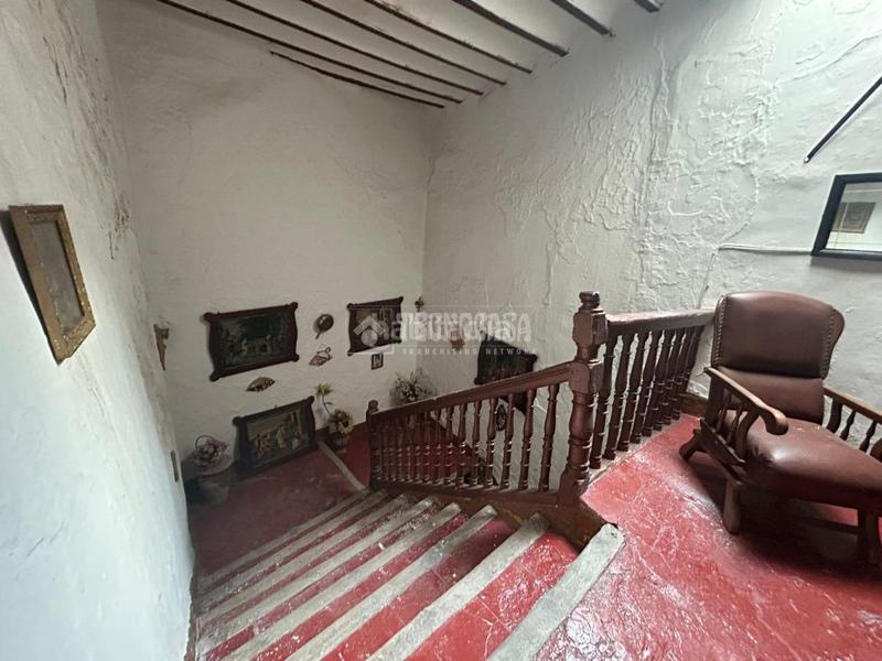 Foto 975ca488-d848-4ff7-bf7d-97642de8d53a. Casa pareada casa en venta en Baeza