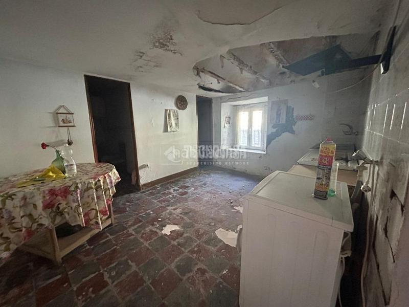 Foto c580272c-5917-43fe-b88a-7ccf22423c39. Casa pareada casa en venta en Baeza