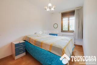 Maison à Castellnou-Can Mir-Can Solà. Casa en venta en rubí