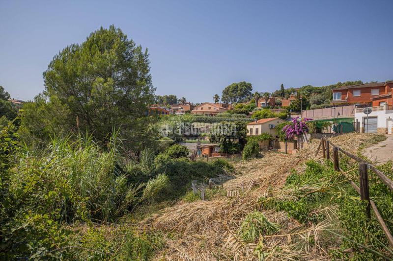 Foto b544c0ff-a961-4582-a494-6b7fc9544b5f. Terreny residencial a Els Avets-Can Serrafossà-Ximelis Rubí