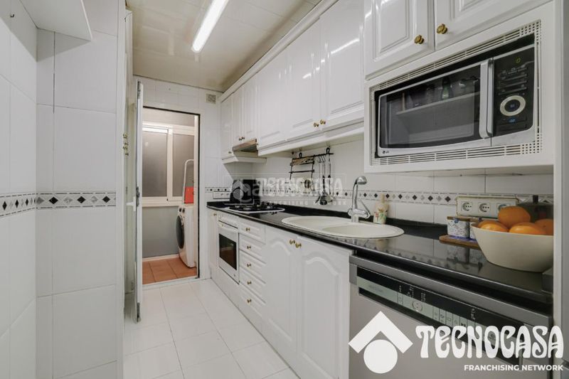 Foto d1e2a779-dde9-4e61-967c-37ea0347369f. Flat with heating in Centre Rubí