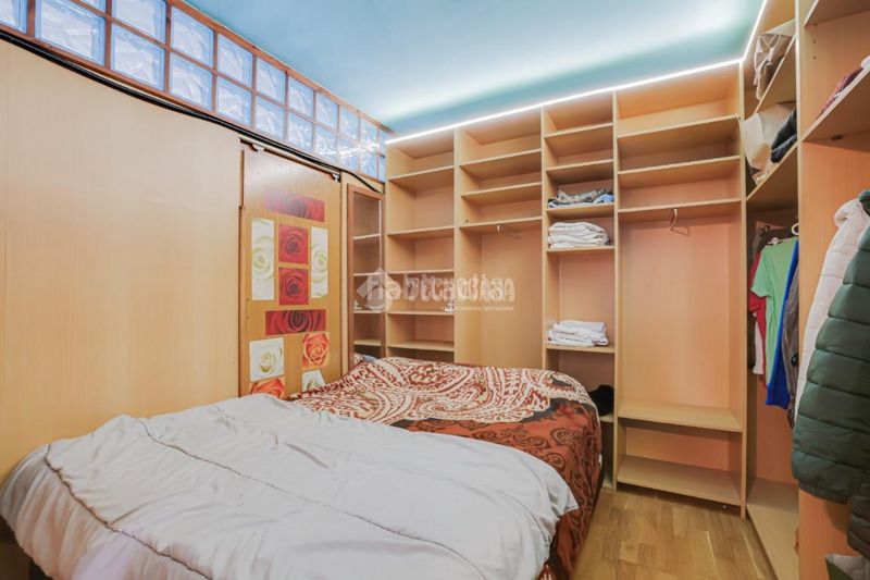 Foto 004ecc1c-948a-449a-b084-d73984c83197. Piso  en venta en Centre Rubí
