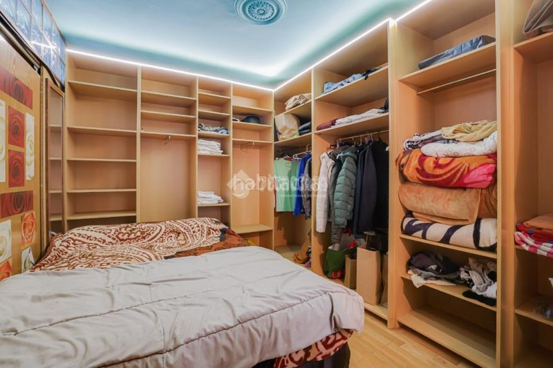 Foto 33c397de-6853-40e5-afad-2f1e160683af. Piso  en venta en Centre Rubí