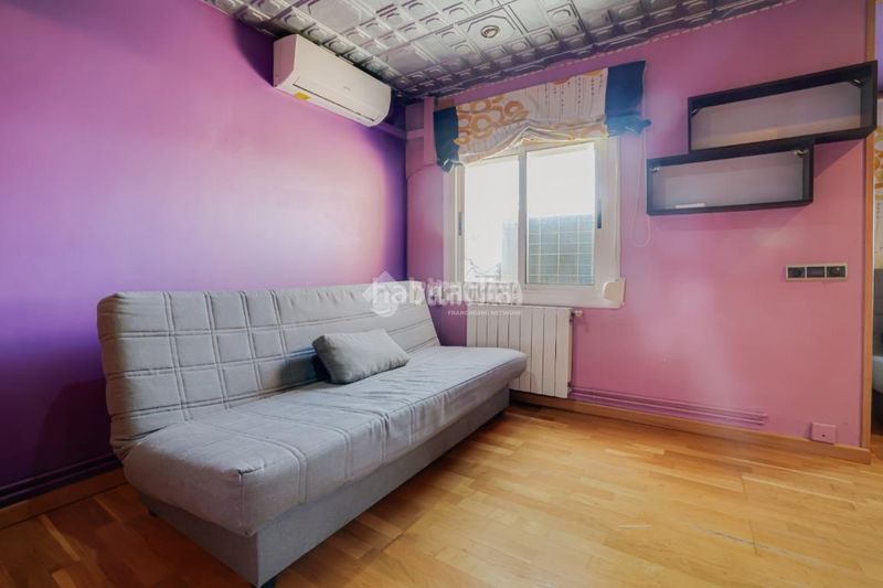 Foto 51182af7-1a6a-40c2-8c54-126df2777f75. Piso  en venta en Centre Rubí