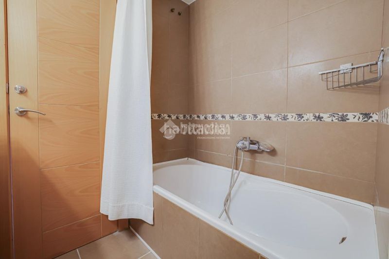 Foto d8c74d92-ab0a-4542-a5dd-ac1440f230ea. Àtic a Sant Feliu de Codines