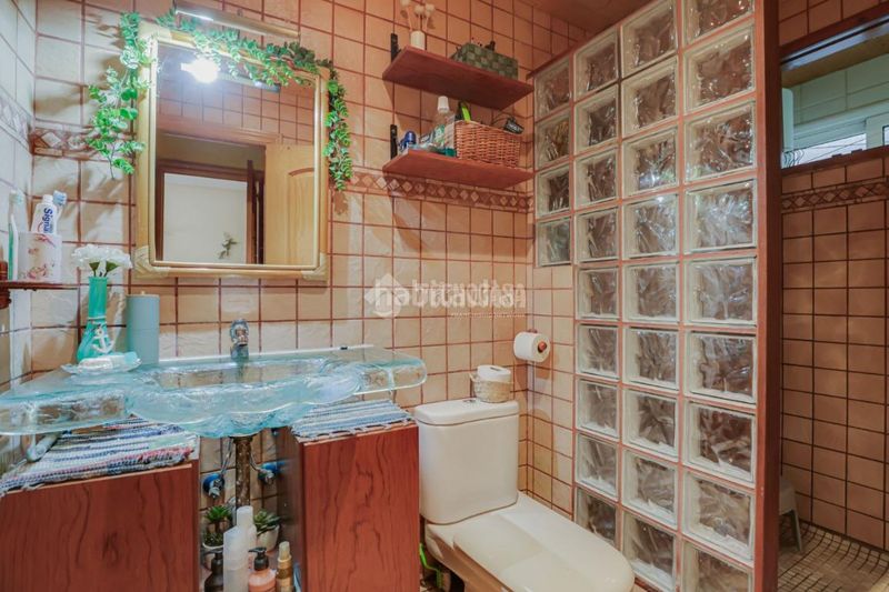 Foto 168e5ae7-f368-4532-903a-d43742879b6a. Piso  en venta en Centre Rubí