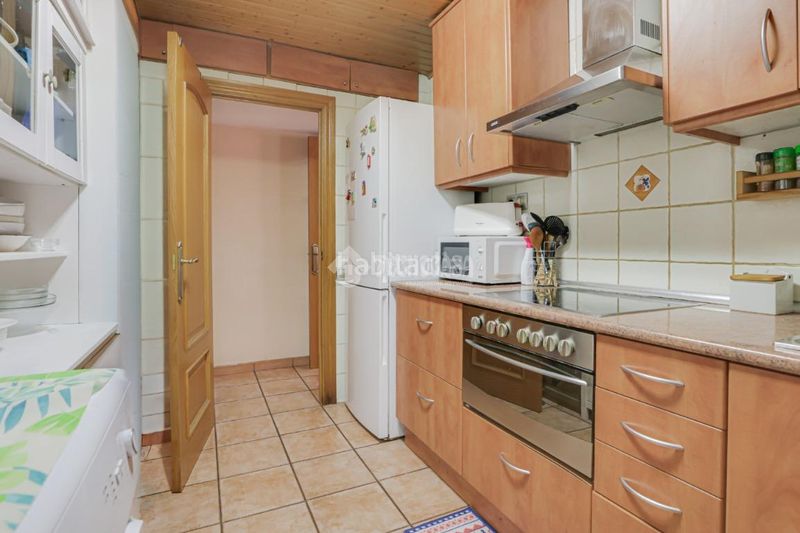Foto 813872ba-0109-4a7a-8825-b526551449e5. Piso  en venta en Centre Rubí