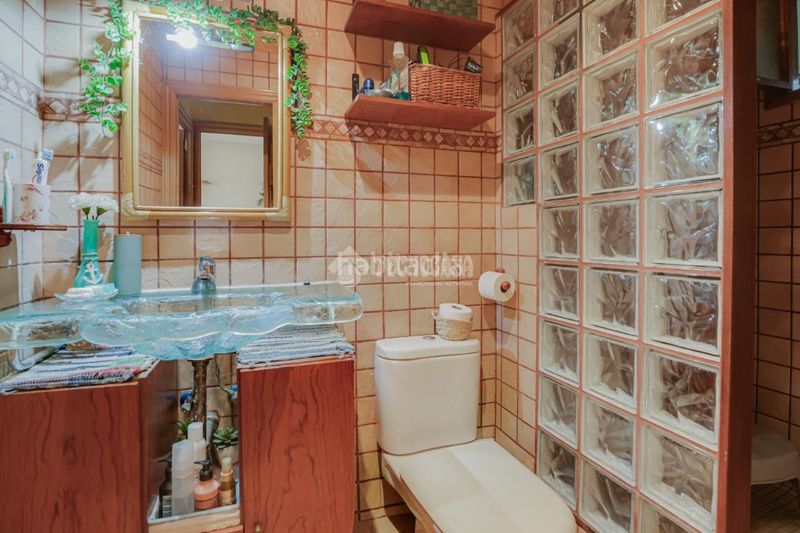 Foto 9c7f5334-9292-48c7-9c31-e0b49150ac0e. Piso  en venta en Centre Rubí