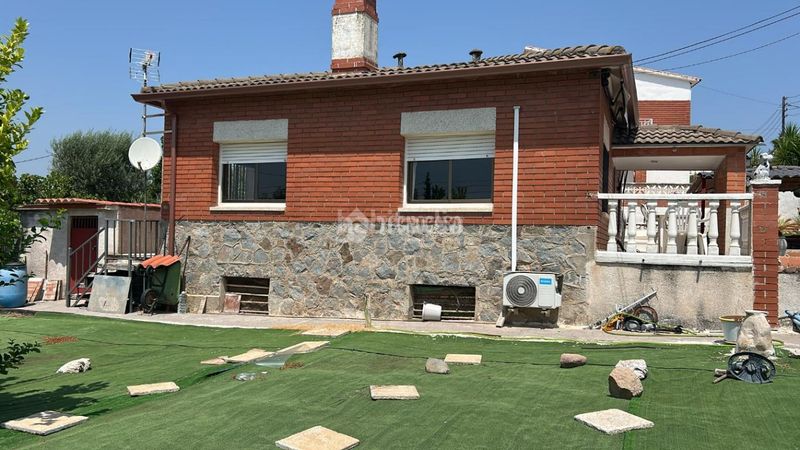 Foto dcd812de-0a98-4785-9c63-0a99fc01b750. Casa  en venta en Els Avets-Can Serrafossà-Ximelis Rubí