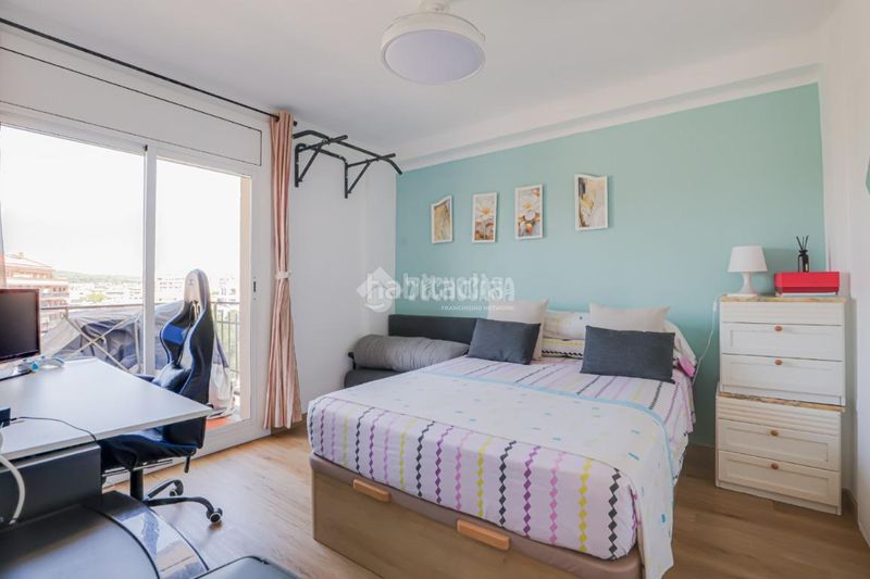 Foto b554de56-ac03-48b7-bafa-173efd26db6d. Pis a Les Torres Rubí