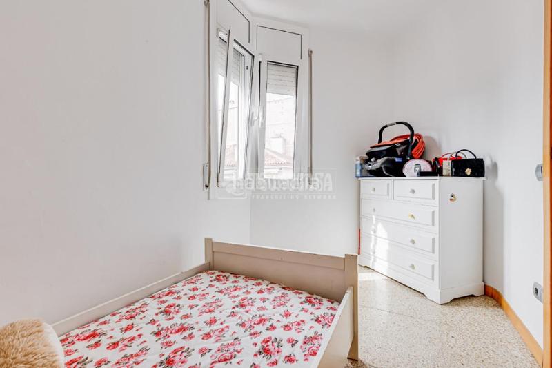 Foto 9bf6a342-39a0-4ae3-a907-f84d73674ed5. Piso  en venta en Centre Rubí