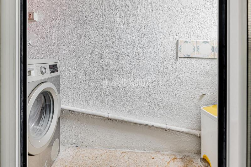 Foto ed37f7c2-5d4d-457d-a3d7-addf8b3de74b. Piso  en venta en Centre Rubí