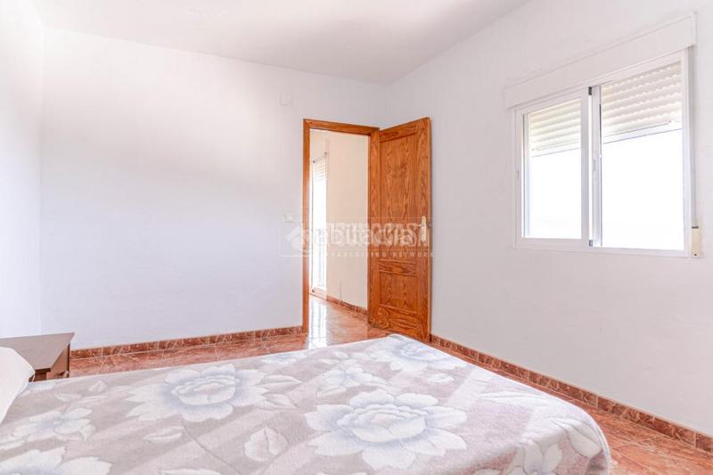 Foto 40971217-e4e7-44f8-81b3-d88fe2fa6d84. Casa bifamiliare in Lújar