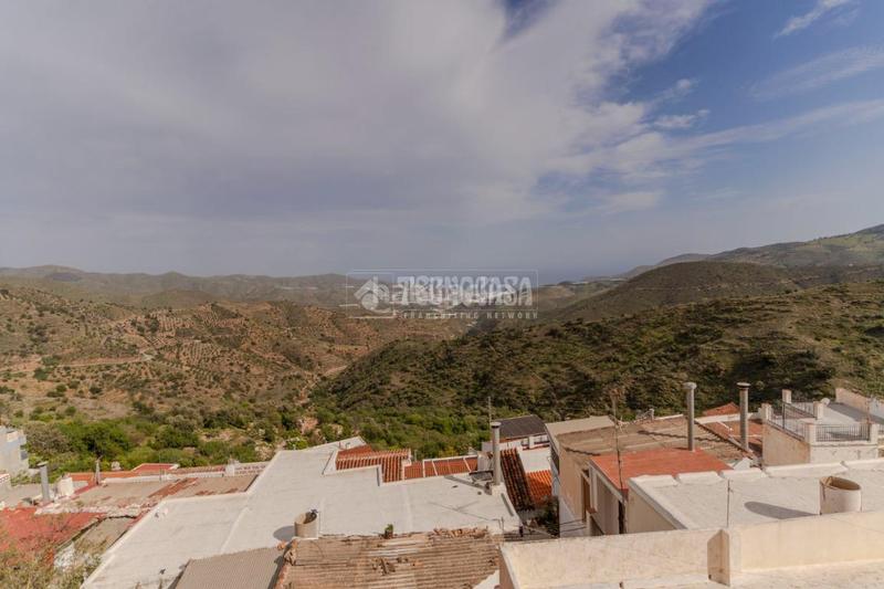 Foto 5b2dac16-785a-4b01-b57b-d1fc81209ada. Casa bifamiliare in Lújar