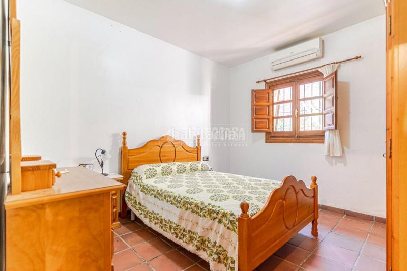 Foto 8f4f2b31-96e3-4bbf-8ae6-57b9ca42c5df. Masia amb aparcament a Órgiva