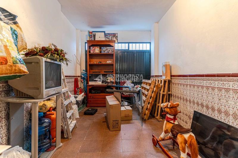 Foto 4f156fe8-77cf-4007-a585-ce335ccd0f02. Casa aparellada a Motril ciudad Motril