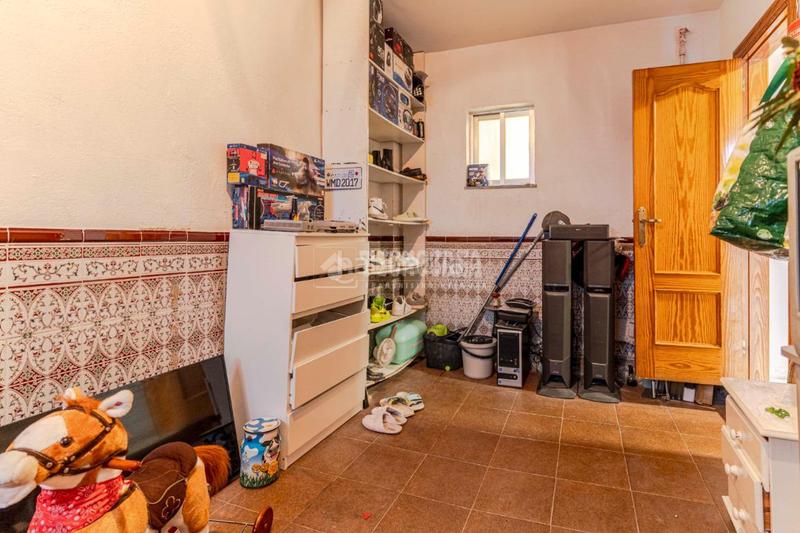 Foto 5930999f-91e9-4ce5-893e-3ba1ce3daf87. Casa aparellada a Motril ciudad Motril