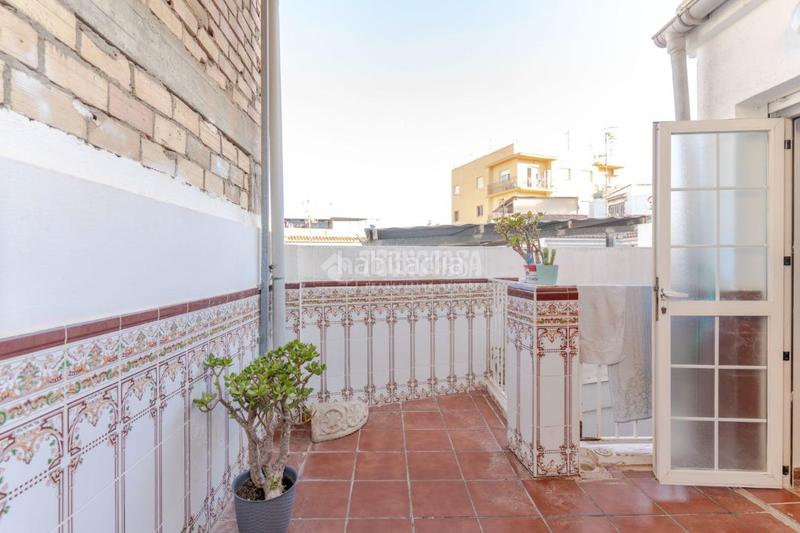 Foto b344e6da-c77c-4c81-b661-c370987e3c90. Casa aparellada a Motril ciudad Motril