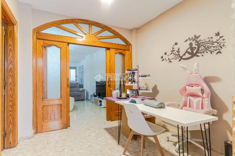 Foto fd5c69f0-3282-4763-9691-04c933047389. Casa aparellada a Motril ciudad Motril