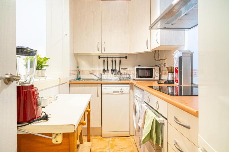 Foto b9d314a1-e2f4-4080-b8fb-ca5c75f01584. Piso  en venta en Vélez de Benaudalla